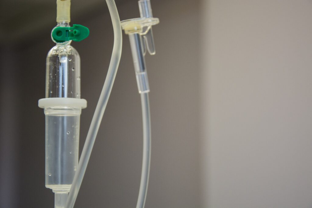 An image of an IV for someone who might be getting sober