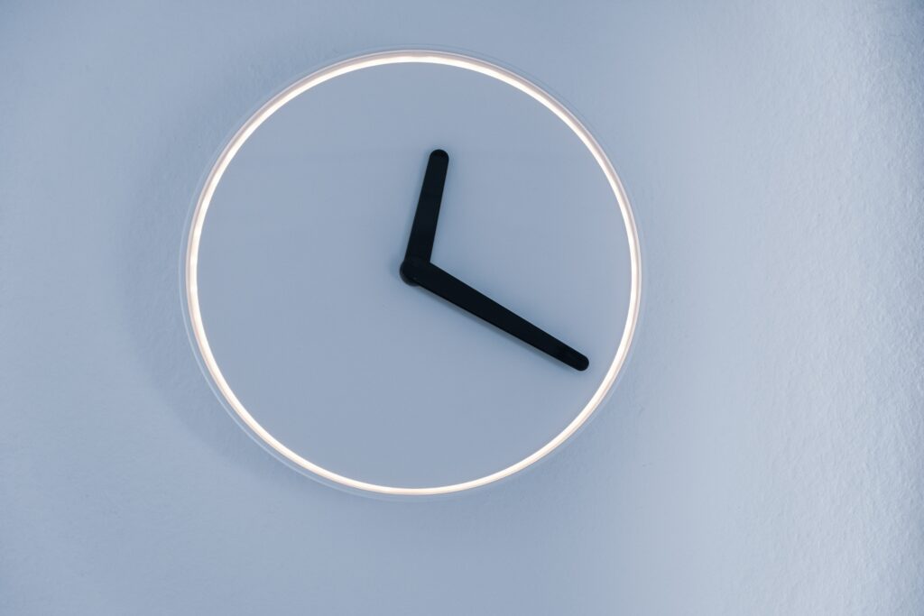 An image of a clock representing the time it takes to get sober