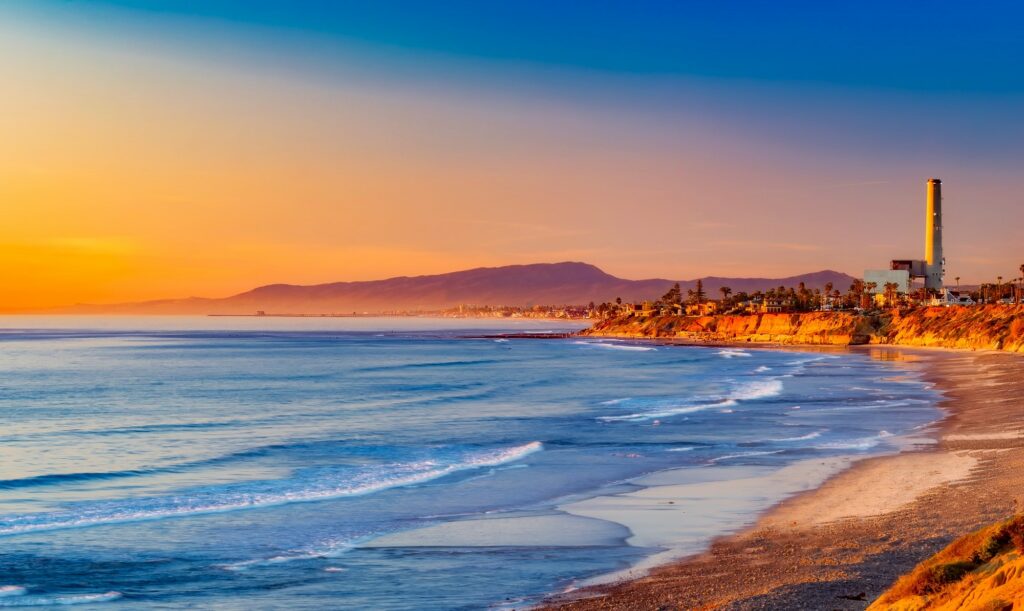 A photo of a california beach to represent best long beach rehab centers california.
