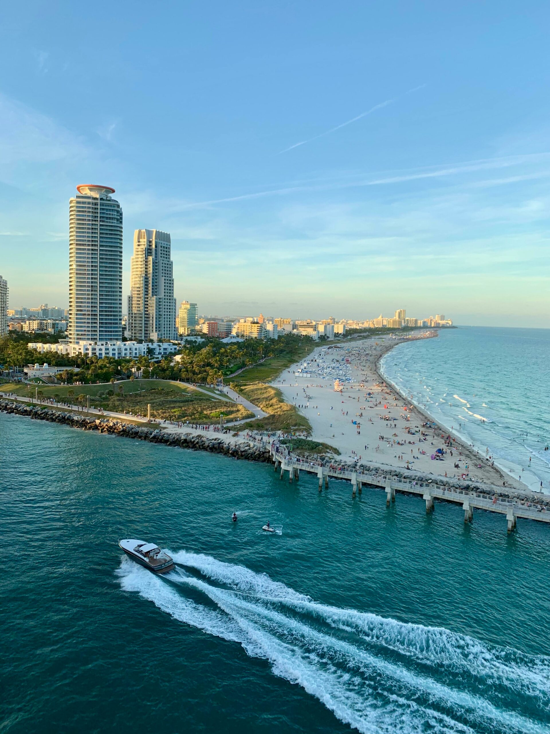 an image of the Florida coast, where you'll be able to find Renaissance Recovery's Florida rehab